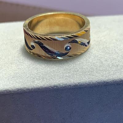 14k Yellow Gold Band - 4.8 grams size 4.5