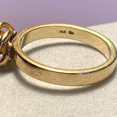 14k Yellow Gold Ring - 4.5 grams size 7