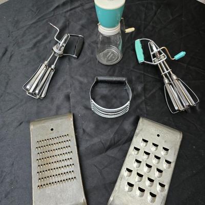 Antique / Vintage Kitchen utensils