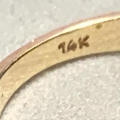 14k Yellow Gold Ring - 3.4 Grams size 4