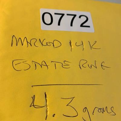 14k Yellow Gold Ring - 4.3 grams size 6