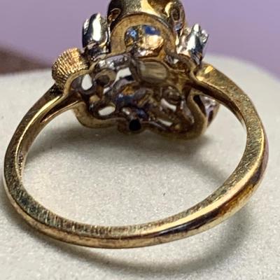 14k Yellow Gold Ring - 4.3 grams size 6