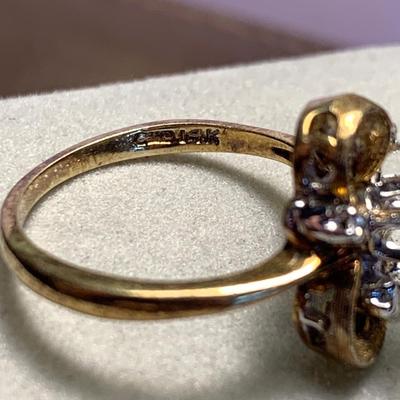 14k Yellow Gold Ring - 4.3 grams size 6