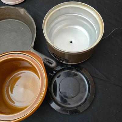 Perfect kitchen accessories for the camper! small coffee pot, cast iron frying pan, water thermos, egg organization and more