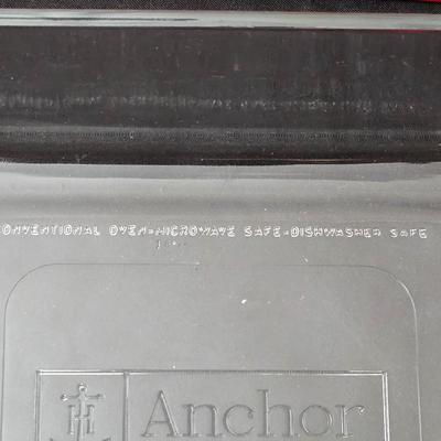 Anchor Hocking glass lidded food storage containers