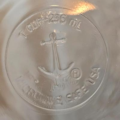 Anchor Hocking glass lidded food storage containers