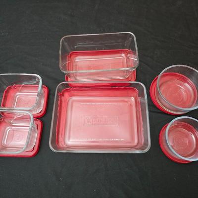 Anchor Hocking glass lidded food storage containers