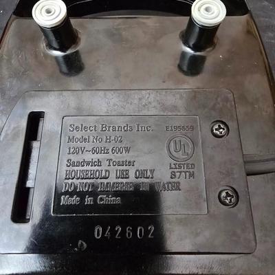 Salton Yogurt maker - one serving sandwich maker - and one serving waffle maker