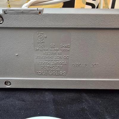 Salton Yogurt maker - one serving sandwich maker - and one serving waffle maker