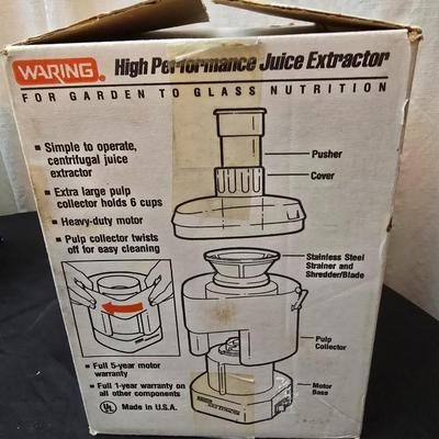 Betty Crocker micro food processor with Waring High performance Juice extractor