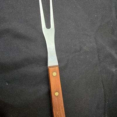 T-fal electric All season's BBQ grill with nice tastefully simple oven safe serving dish