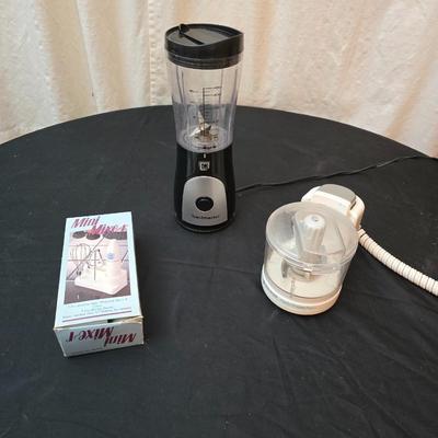 Mini Kitchen appliances for one - small mixer - small blender - and small food processor