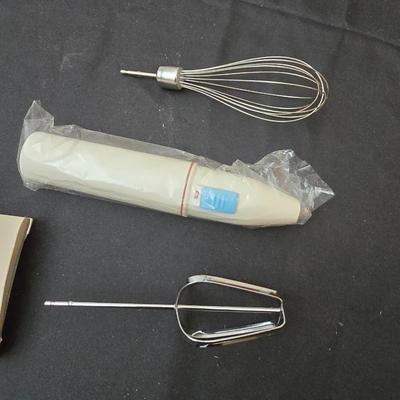 Mini Kitchen appliances for one - small mixer - small blender - and small food processor