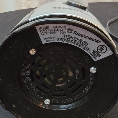 Mini Kitchen appliances for one - small mixer - small blender - and small food processor