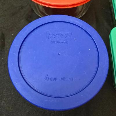 Pyrex glass lidded food storage containers