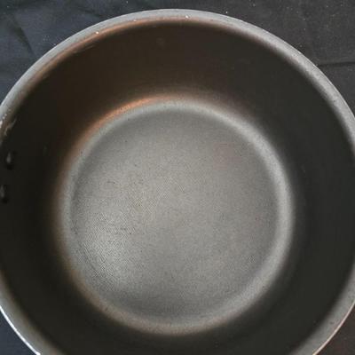 Good cook pan set and a silicone hot pad