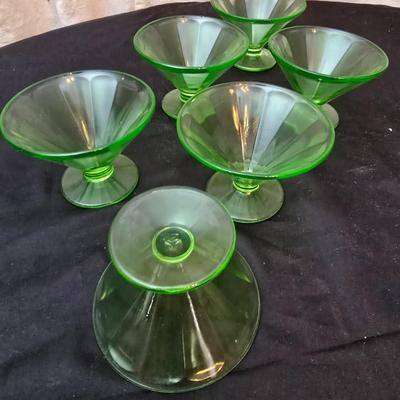 Vintage Green Federal Depression Vaseline Uranium Glass Sherbet Dessert Cups Set of 6 (2 of 2)