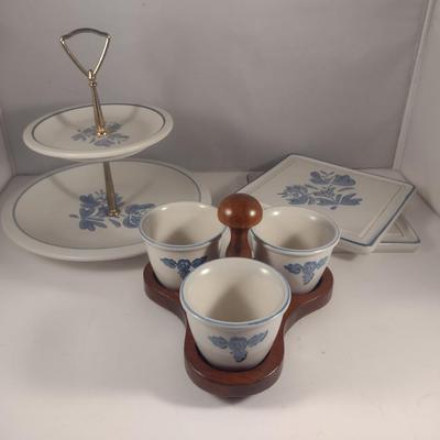 Pfaltzgraff Yorktowne Pottery Table Ware- Trivets, Condiment Caddy, Two Tier Tidbit Tray