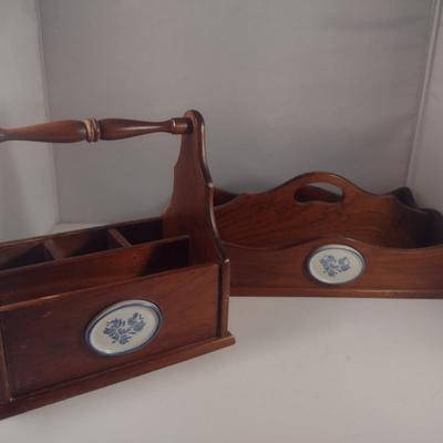 Pfaltzgraff Yorktowne Pair of Wooden Flatware/Cutlery Caddies