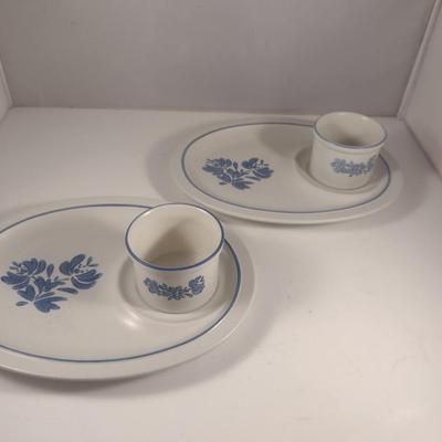Collection of Assorted Pfaltzgraff Yorktowne Pottery