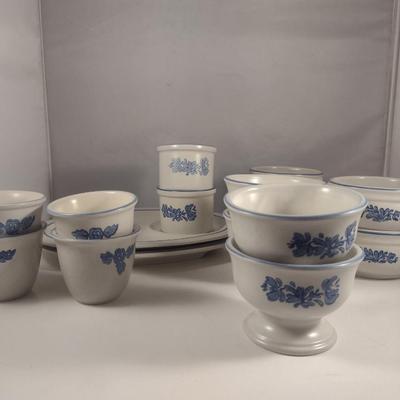 Collection of Assorted Pfaltzgraff Yorktowne Pottery