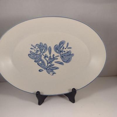 Pfaltzgraff Yorktowne Pottery Serve Ware- 14" Platter and Pair of 8 1/2" Vegetable Bowls