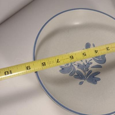 Pfaltzgraff Yorktowne Pottery Serve Ware- 14" Platter and Pair of 8 1/2" Vegetable Bowls