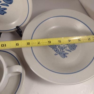Pfaltzgraff Yorktowne Pottery Dinnerware- Approx 68 Pieces