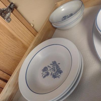 Pfaltzgraff Yorktowne Pottery Dinnerware- Approx 68 Pieces