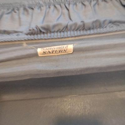 Vintage Hard Shell Samsonite Saturn Suitcase- No Key