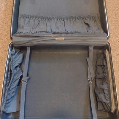 Vintage Hard Shell Samsonite Saturn Suitcase- No Key