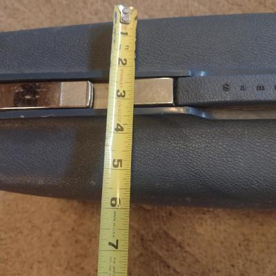 Vintage Hard Shell Samsonite Saturn Suitcase- No Key