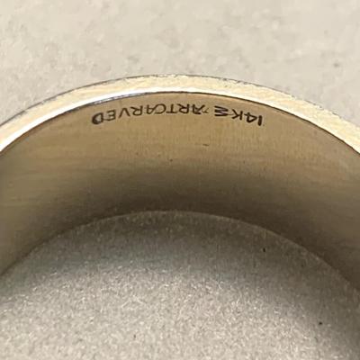 14k White Gold Ring / Band - 8 grams size 8