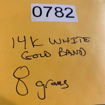 14k White Gold Ring / Band - 8 grams size 8