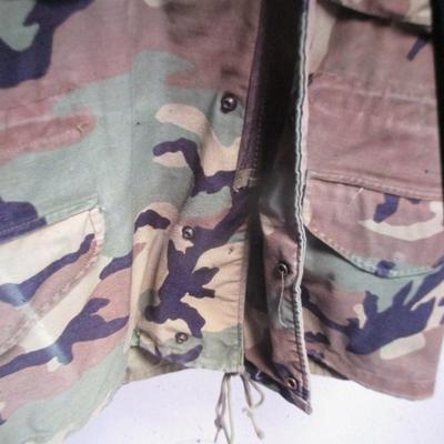 Sale Photo Thumbnail #2495: Cold Weather Field Camo Coat Size Medium Regular