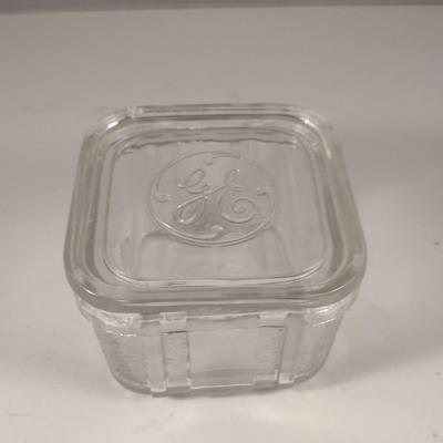 Vintage GE Square Refrigerator Dish with Lid