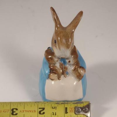 Beswick England Beatrix Potter 'Mrs. Rabbit & Bunnies' Figurine- Approx 3 1/2" Tall