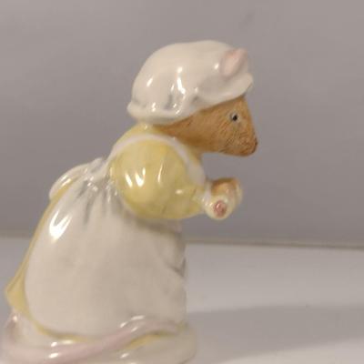 Royal Doulton 'Mrs. Crustybread' Figurine- Approx 3 1/2" Tall