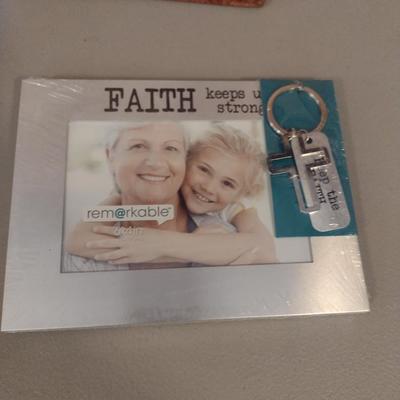 Picture Frame Assortment- Various Sizes- Appear to be New