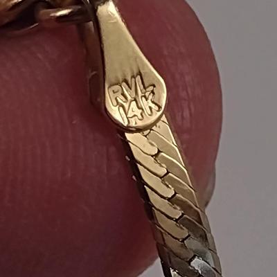 14 Karat Yellow Gold Herringbone Necklace- 18" Long- Approx Weight 5.1 Grams