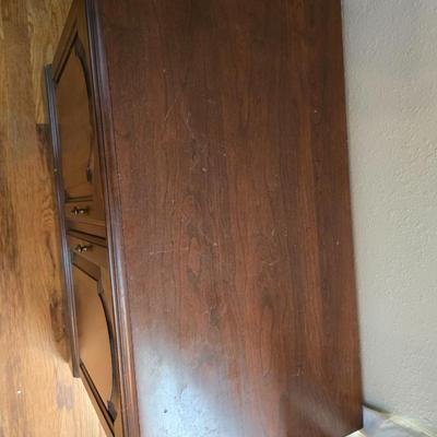 Sheffield end table with storage underneath