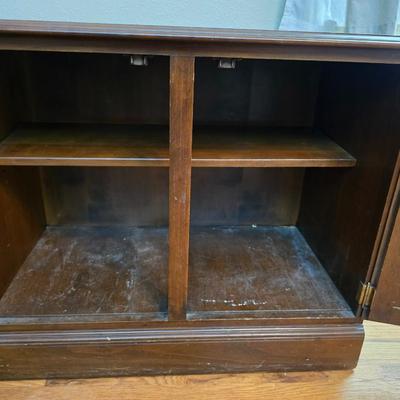 Sheffield end table with storage underneath