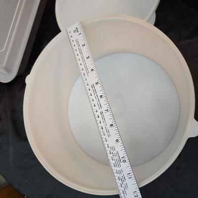 Make a cake - any kind of cake! With stainless steel cake cover and more