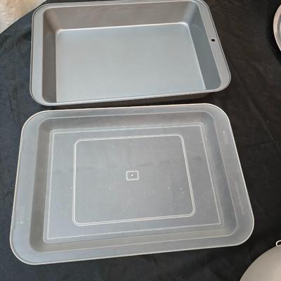 Make a cake - any kind of cake! With stainless steel cake cover and more
