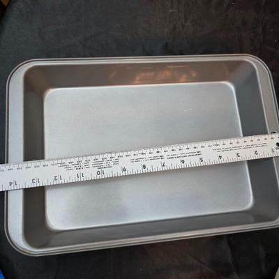 Make a cake - any kind of cake! With stainless steel cake cover and more