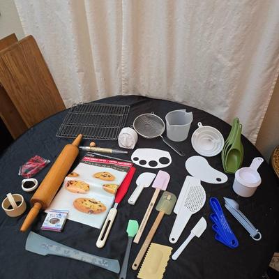 Baking utensils - Spatulas - measuring cups - measuring spoons and so much more!