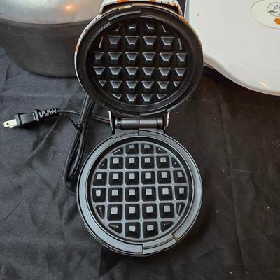 Dash waffle maker - George foreman lean mean fat grilling machine grill and a 5-quart Magnalite pot with lid -