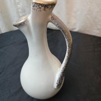 Vintage ceramic Double bud vase and a set of vintage space needle - Seattle Washington Mold salt & pepper shakers