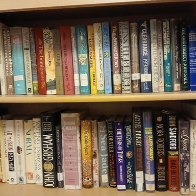 Assortment of hardback books - Robert James Waller - John Sandford - Anne Perry - Colin Dexter and more