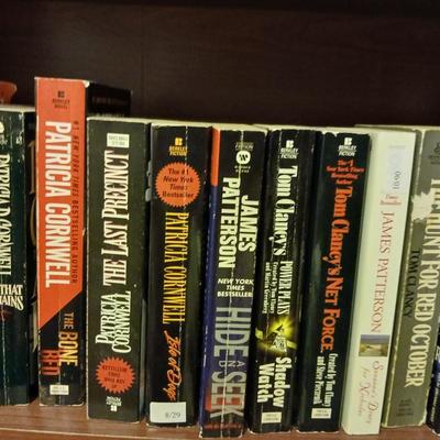 Paperback book collection = James Patterson - Tom Clancy - Patricia Cornwell - John Grisham